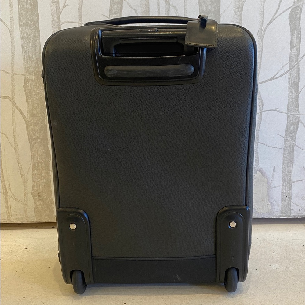 Louis Vuitton Taiga Pegasus Legere Business
Carry Noir Bag Suitcase Black - Picture 7 of 17